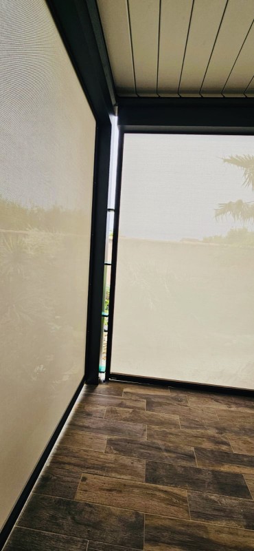 Installation d'une Pergola avec stores intégrés 4x6 à Marignane