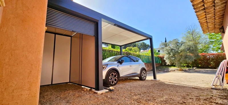 Pose d'un carport 6X3 1 place de coloris gris et toile PVC à Aix-en-Provence