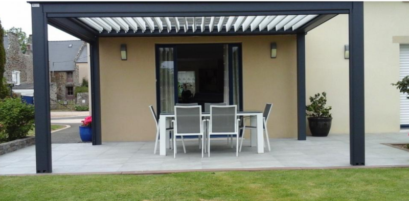 Différentes options de personnalisation pour une pergola design Toulon dans le Var
